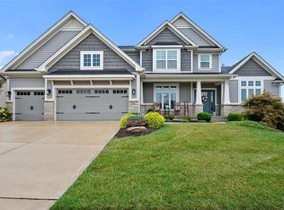 521 Leaning Woods St, Saint Charles, MO 63301
