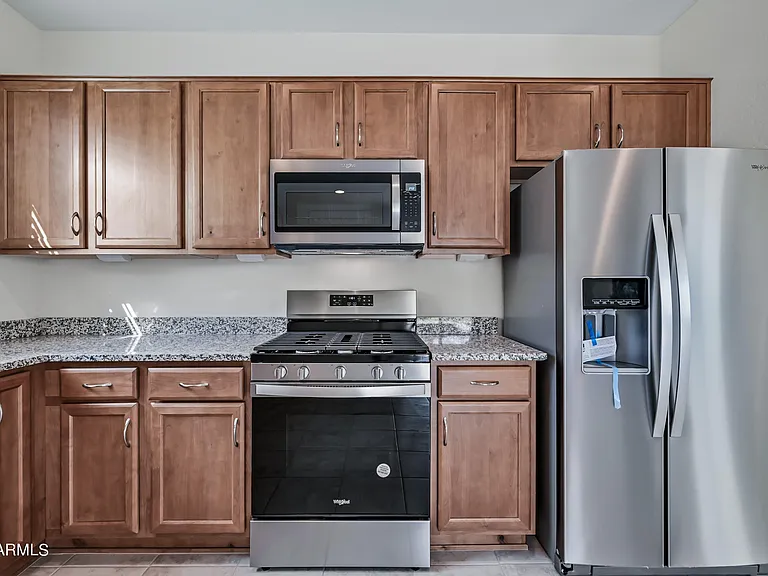 8961 W San Juan Ave — Photo 11