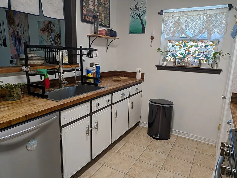 5275 Powrie Dr — Photo 9