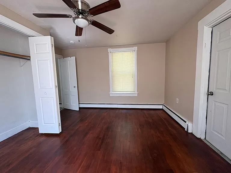 28 Durant Terrace - Red Pod — Photo 5