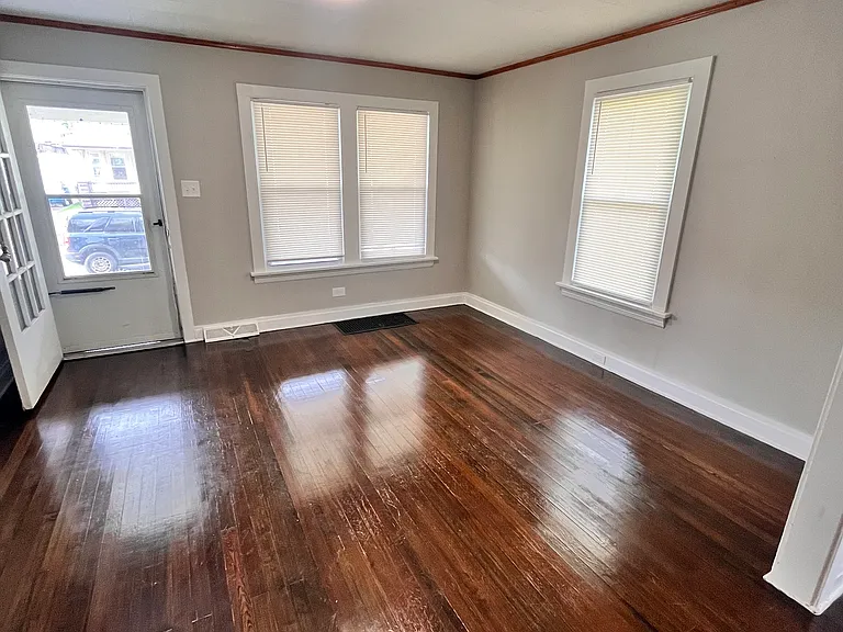 4508 Pearse Ave — Photo 7