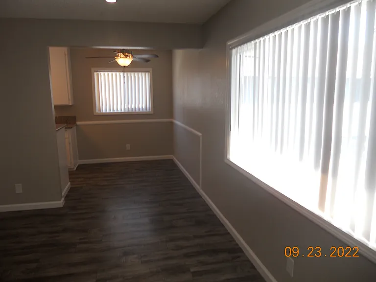 14517 Larch Ave #13 — Photo 4
