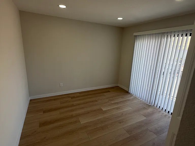 4326 Oregon St #9 — Photo 13