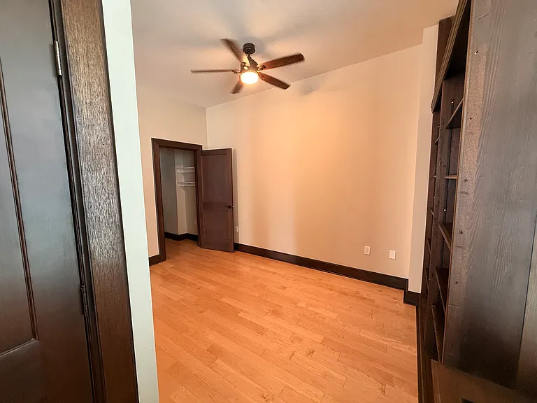 City Club Apartments — Photo 10