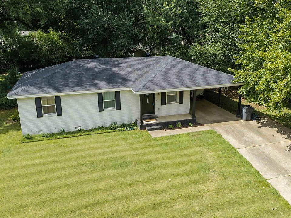 1st image of 107 Western Hills Dr