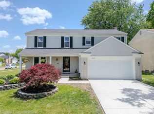 2209 Brookfield St, Canton, MI 48188