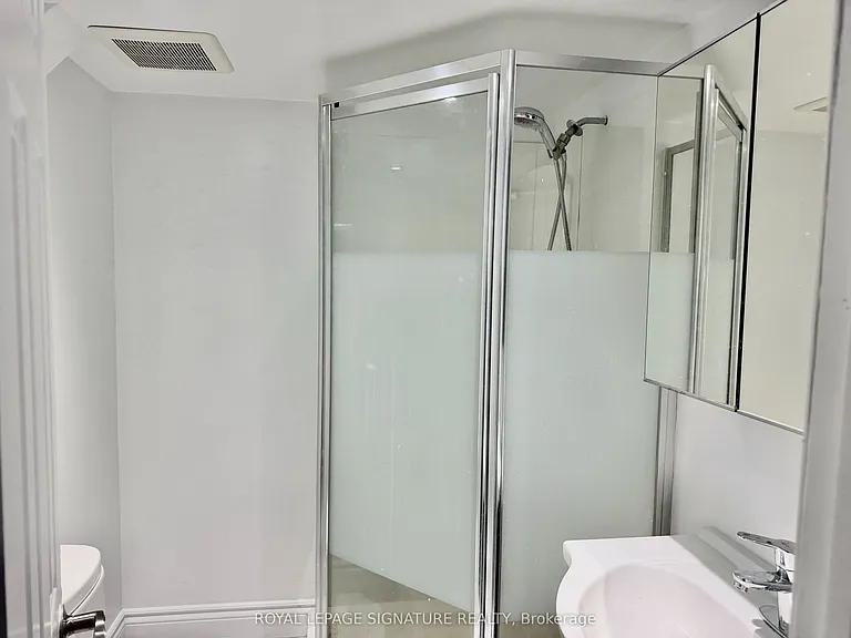 80 Midcrest Cir — Photo 11