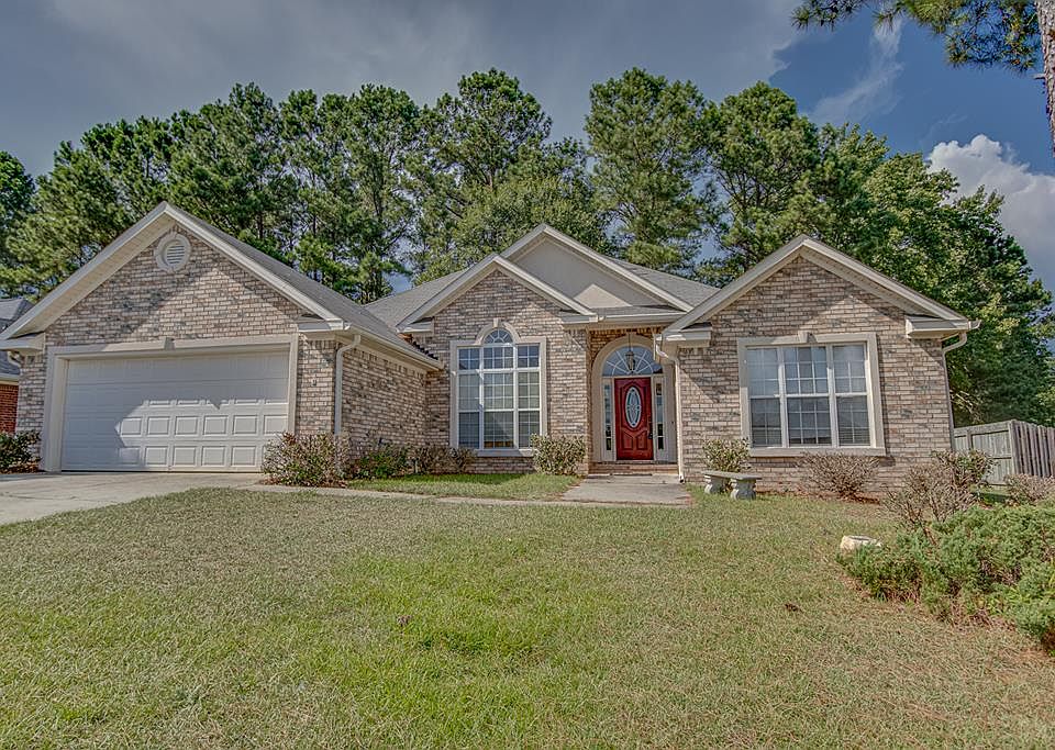 1st image of 5809 Carriage Hills Dr