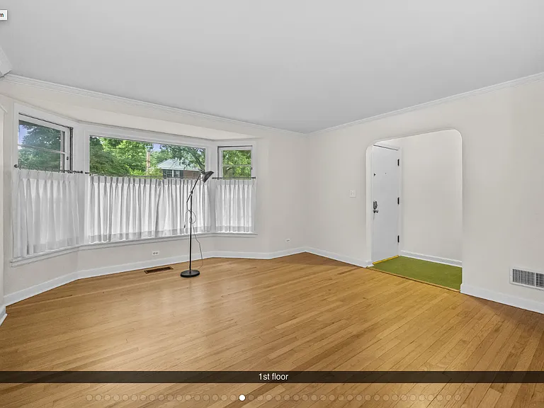 1506 Madison St — Photo 2
