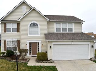 6483 Waterstone Dr, Indianapolis, IN