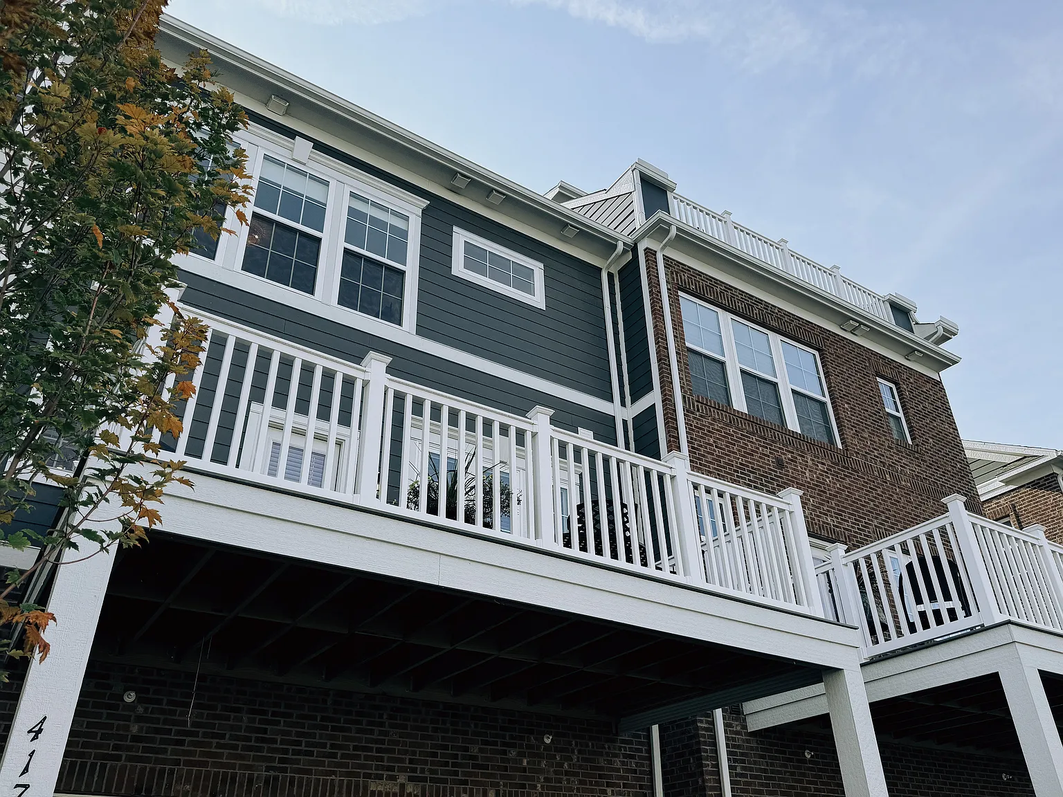 3 bed, 2216 sqft, $3,950 — Photo 1