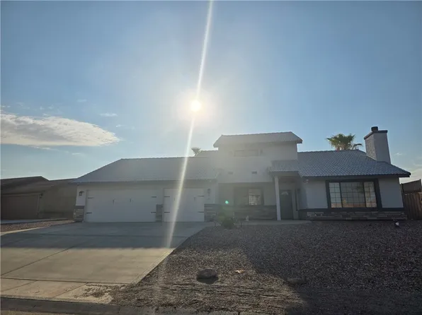 846 Indian Head Drive, Bullhead City, AZ 86429