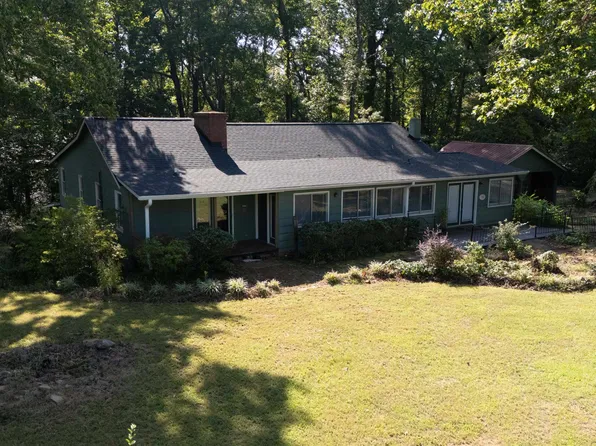 70 Fox Mountain Rd, Columbus, NC 28722