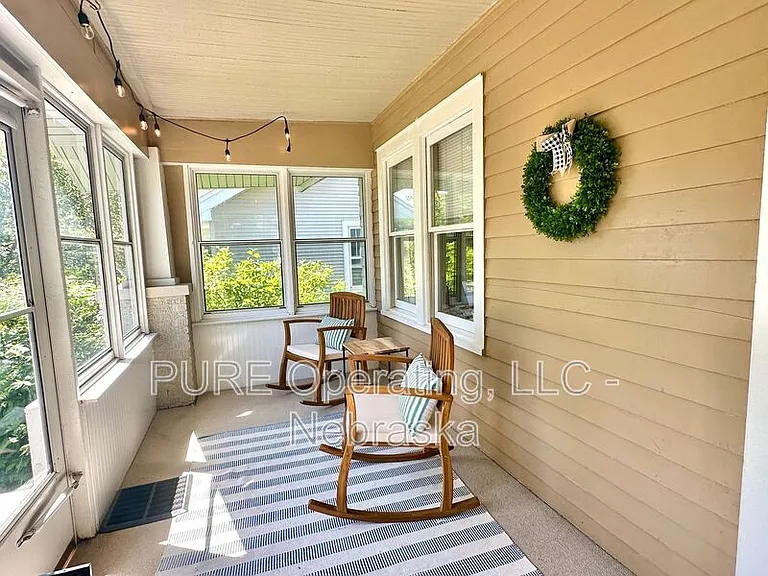 5724 Rees St — Photo 6