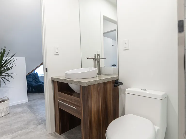 794 Queens Ave #3 — Photo 8