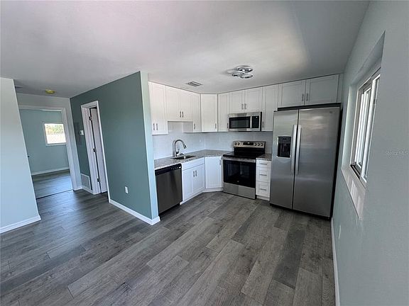 4th image of 1258 Barbara Dr APT 202