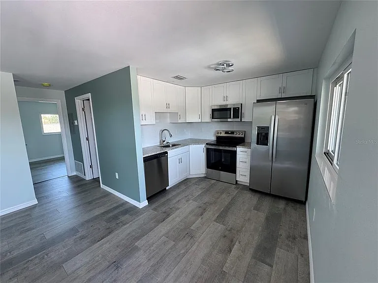 1258 Barbara Dr #202 — Photo 8