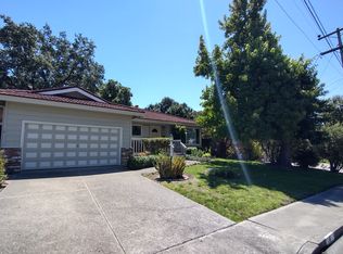 10 Thornton Ct, Novato, CA 94945