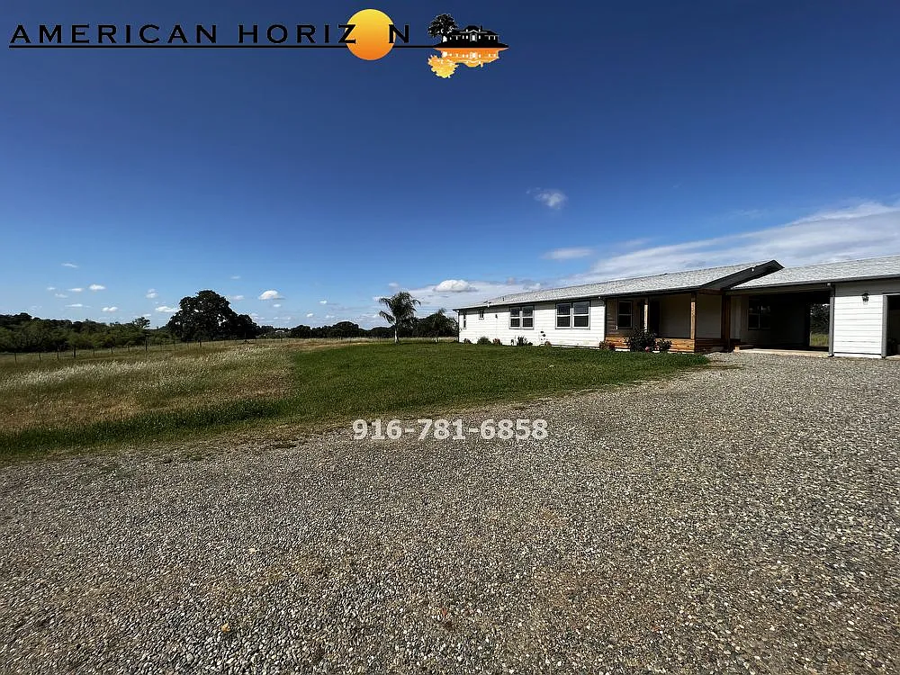 1111 Valley View Cir photo 1