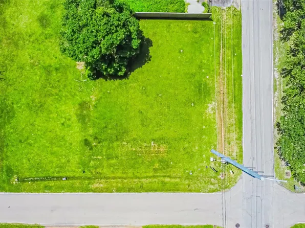 3003 Bering Dr, Houston, TX 77057