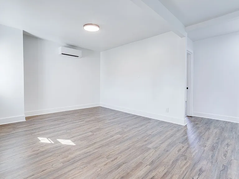 20 - 826 E Warrington — Photo 11