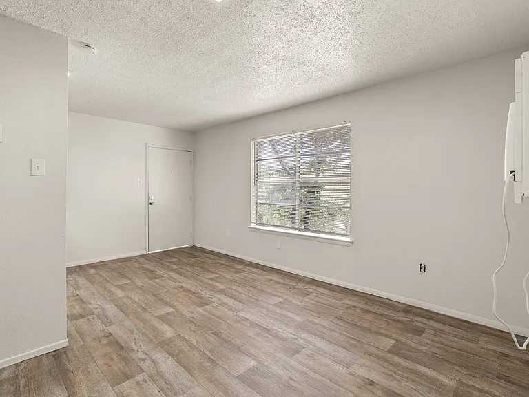 2800 Vail Ave SE #228 — Photo 6