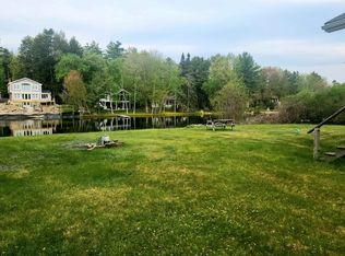 73 Hanson Dr, Moultonboro, NH 03254