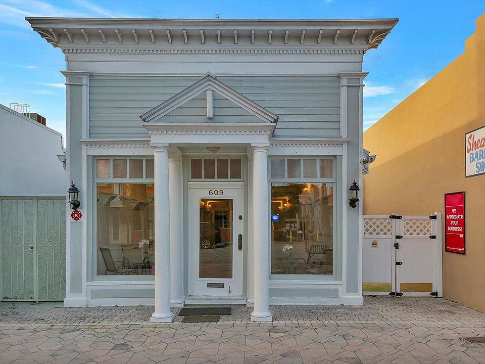 1st image of 609 Lake Ave #1