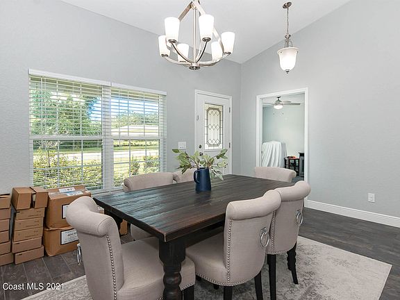 3rd image of 3785 Hickory Hill Blvd