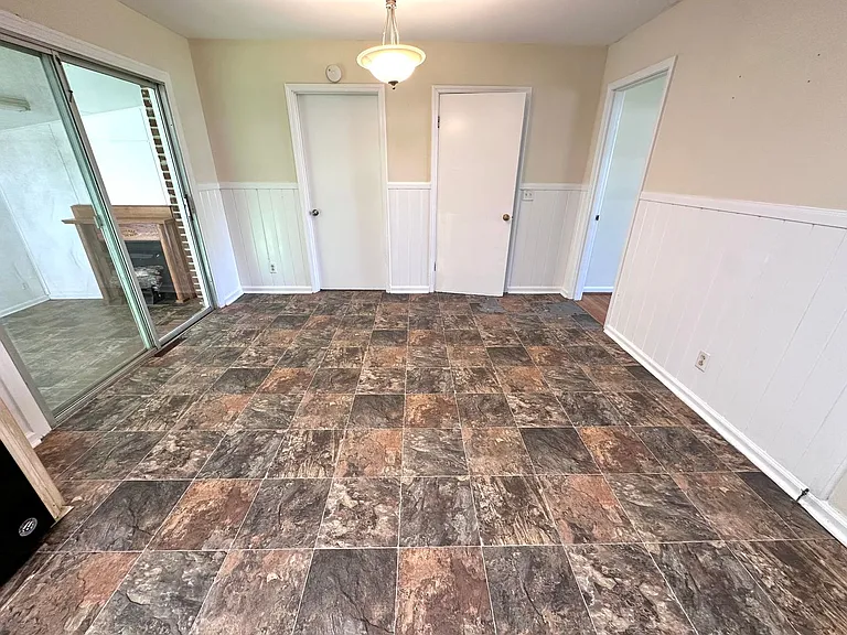 7 Johns Dr NE — Photo 5
