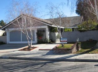 23924 Via Rosa Linda, Santa Clarita, CA 91355
