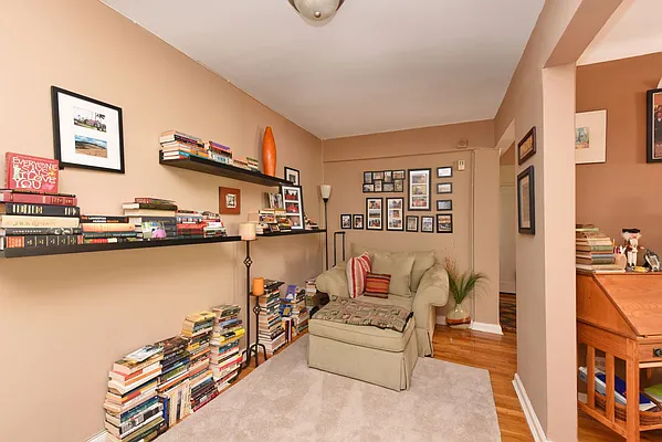 Sold by Lovett Realty, Inc. | media 12