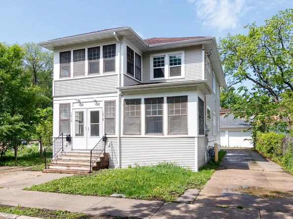 1018 9th St N, Fargo, ND 58102