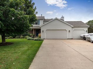9646 Walnut Way, Bloomington, IL 61705