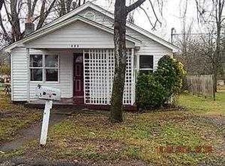 133 Pleasant Beach Rd, Elizabethton, TN 37643