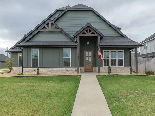 1101 Silver Maple St, Centerton, AR 72719