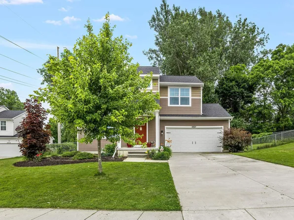 4621 Trotters Pointe Cir, Midland, MI 48642