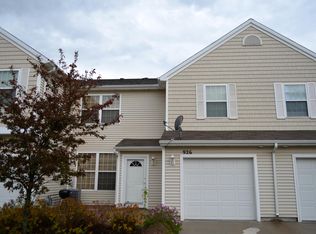 926 NE Hyacinth Ln, Ankeny, IA 50021