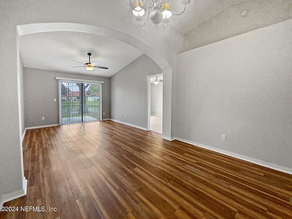 3rd image of 739 GINGER MILL Drive