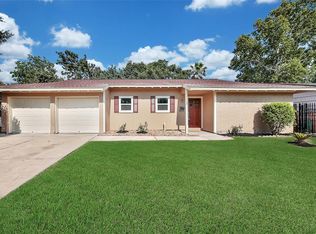2016 Elmview Dr, Houston, TX 77080