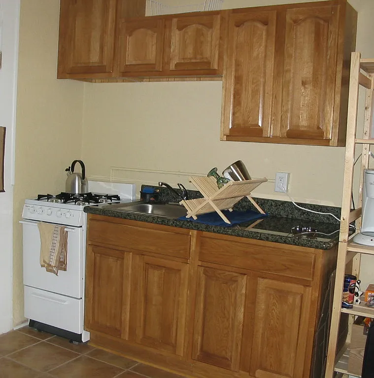 Building Photo - 715 7th Ave N