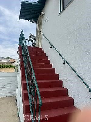 1st image of 608 E Lexington Dr #608