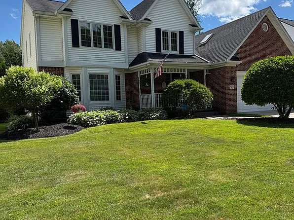 53 Shellridge Dr, East Amherst, NY 14051