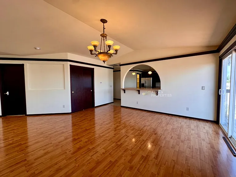 1331 SW Harbor Vista Cir — Photo 13