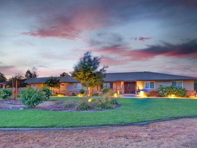 10137 Bond Rd, Elk Grove, CA, 95624