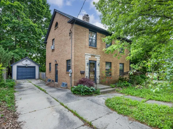 1208 E Milwaukee St, Janesville, WI 53545