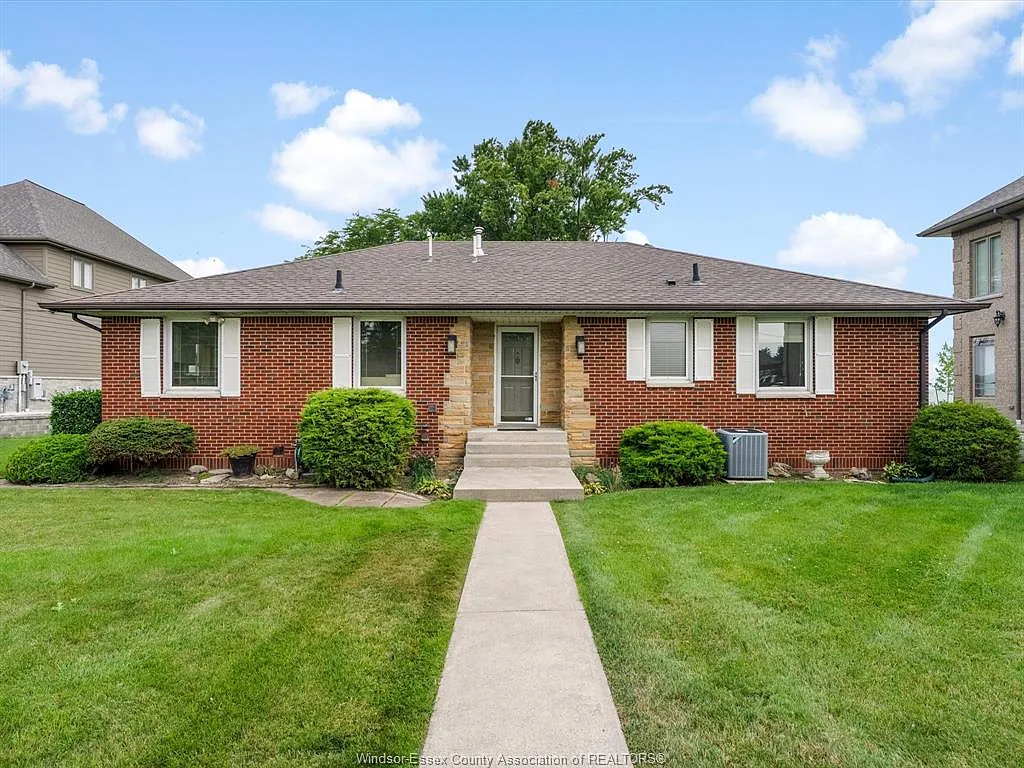 2 bed, $3,000 — Photo 4
