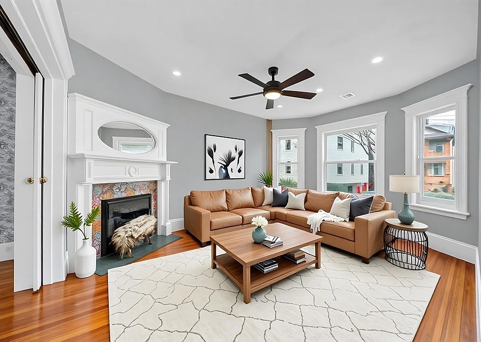 1st image of 26 Forrest St #1