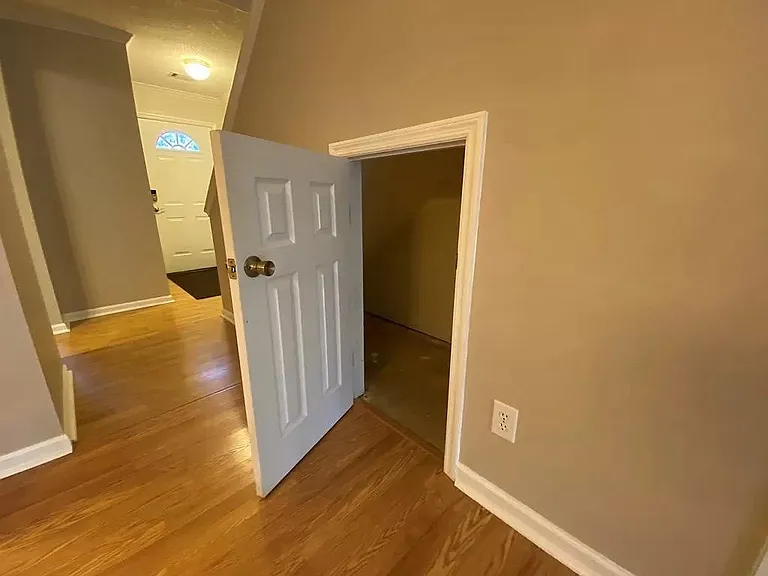 4710 Brookwood Dr — Photo 25