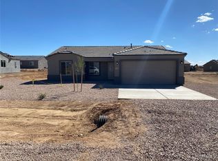 7436 E Curvo Dr, Kingman, AZ 86409